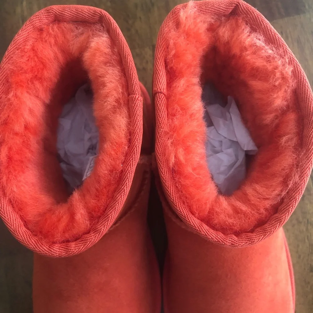 NIB $150 UGG Classic Mini II Genuine Shearling Lined Boot in Lava Flow - size 5! - Picture 8 of 12
